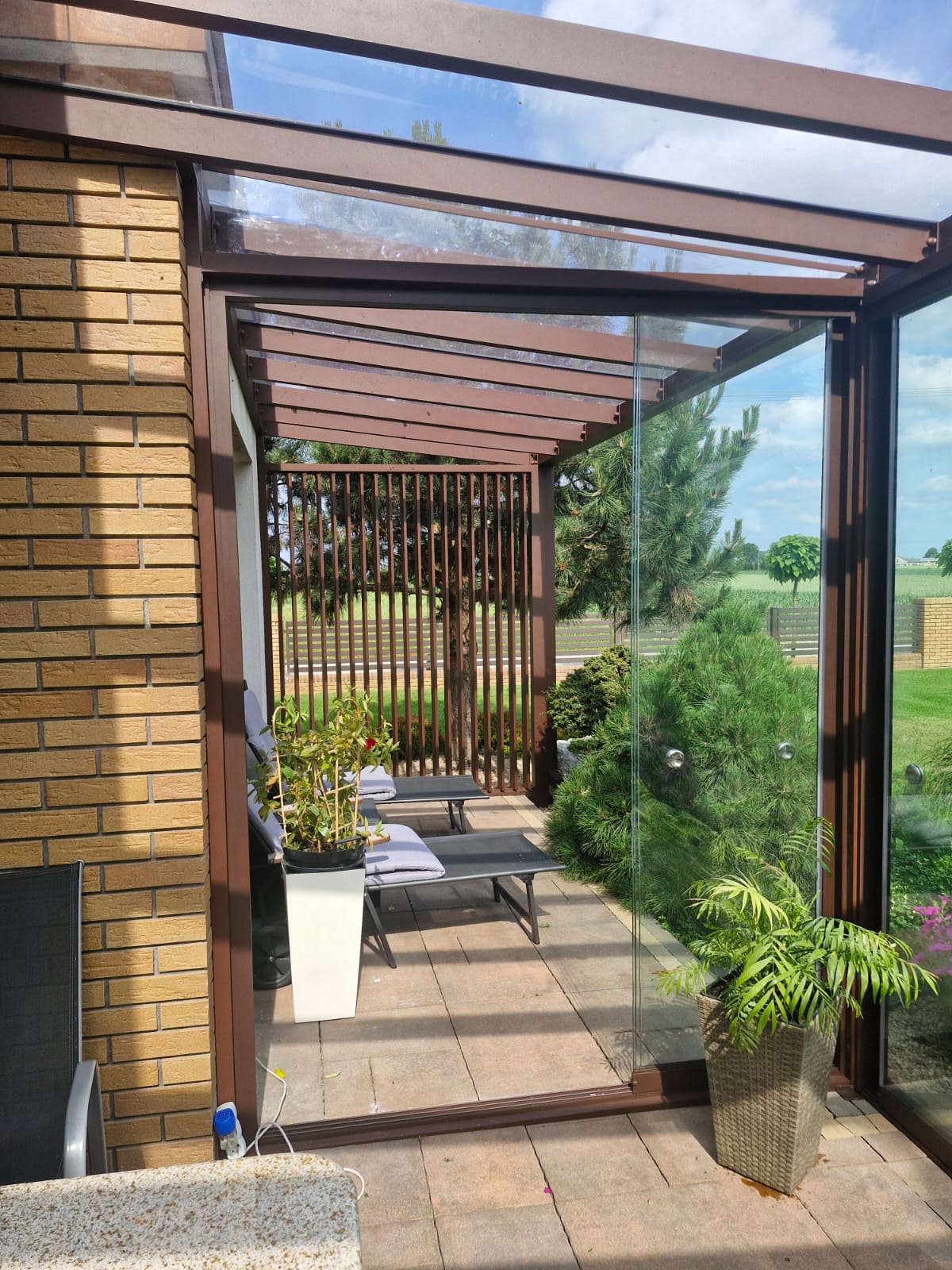 Zadaszenie tarasu na wymiar – konstrukcja spawana UNIMAX